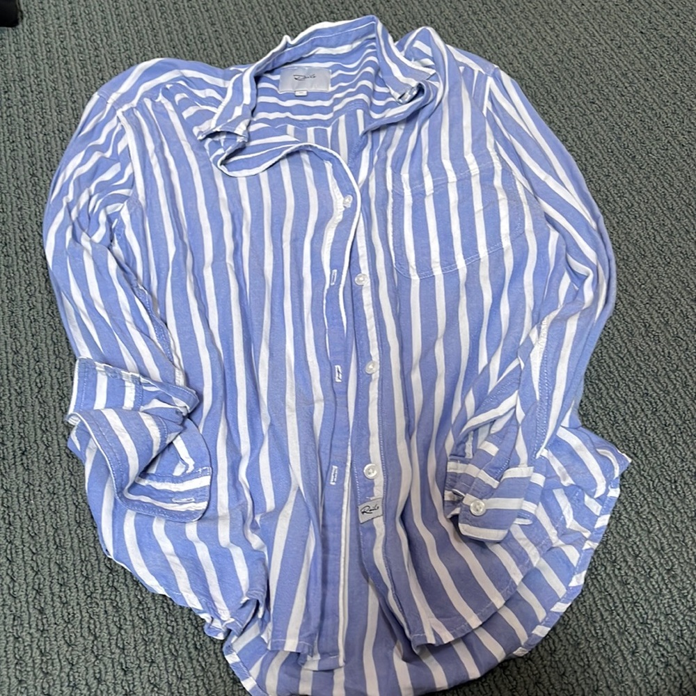 Rails button down